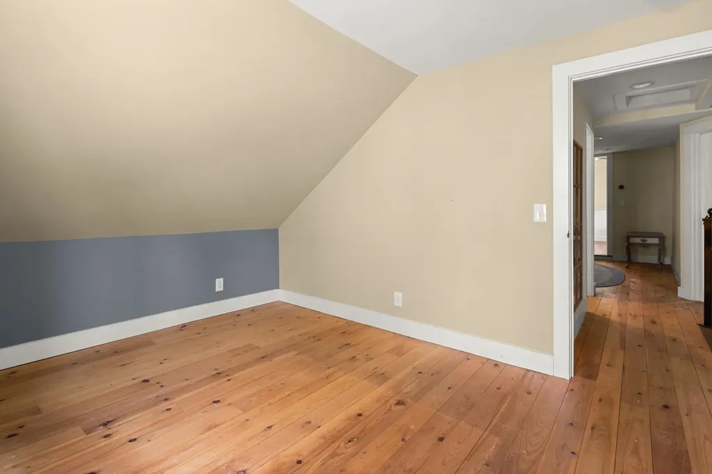 91 Manlin Road Fayston VT 05673