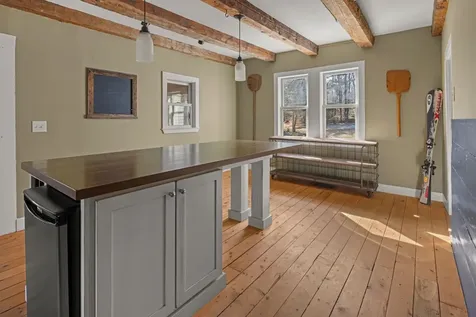 91 Manlin Road Fayston VT 05673