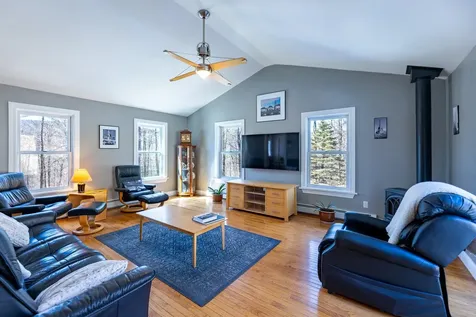 57 Sundback Lane Norwich VT 05055