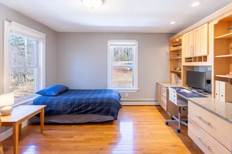57 Sundback Lane Norwich VT 05055