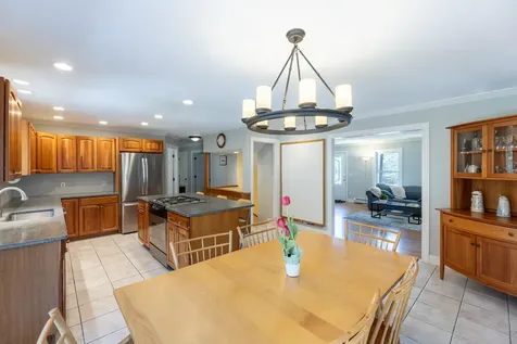 57 Sundback Lane Norwich VT 05055