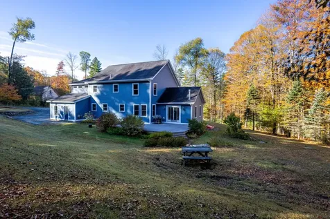 57 Sundback Lane Norwich VT 05055