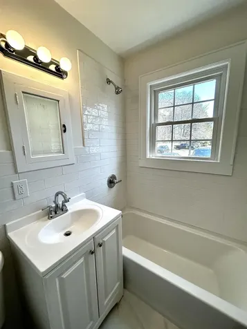 7 Towle Avenue Hampton NH 03842