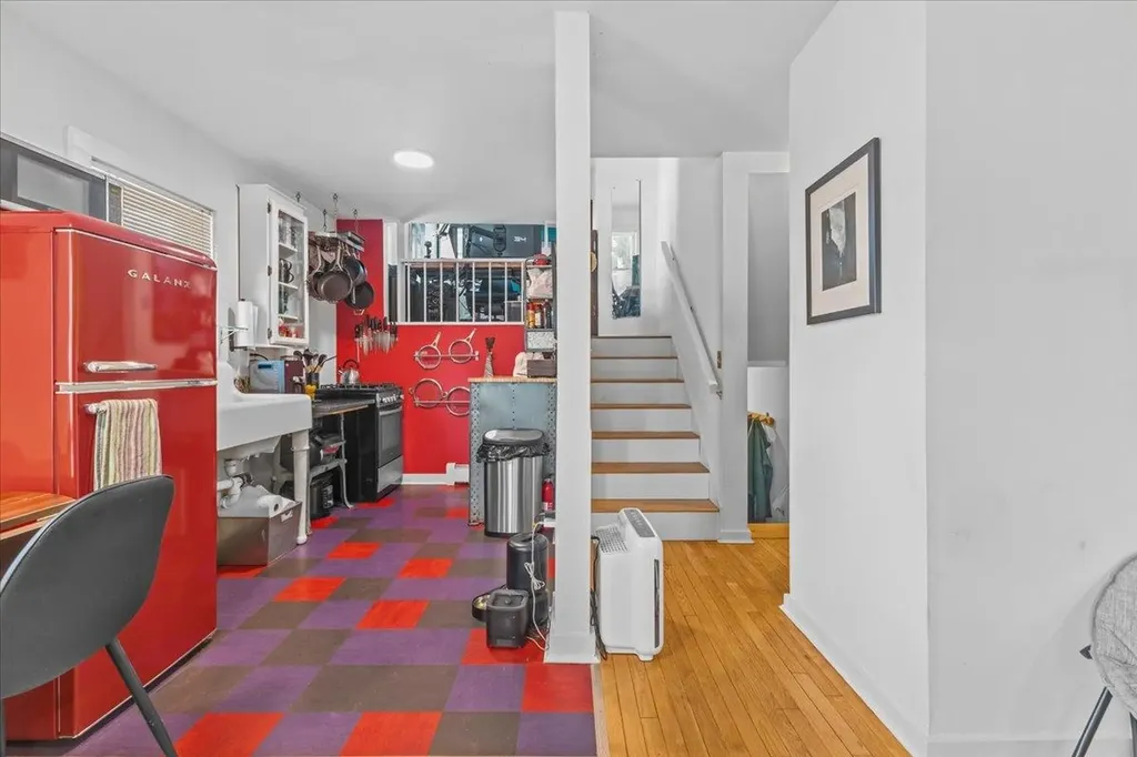 62 Lakeview Terrace Burlington VT 05401