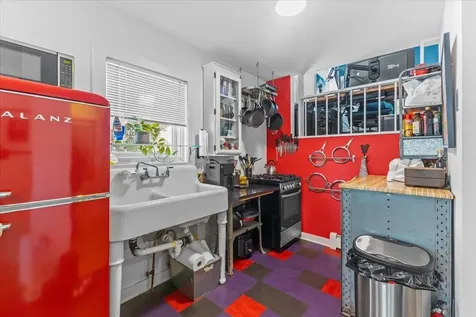 62 Lakeview Terrace Burlington VT 05401