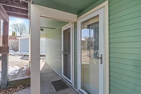 62 Lakeview Terrace Burlington VT 05401