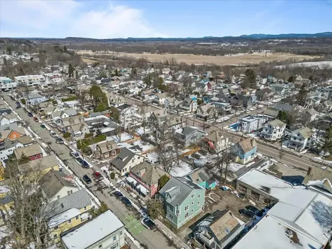 62 Lakeview Terrace Burlington VT 05401