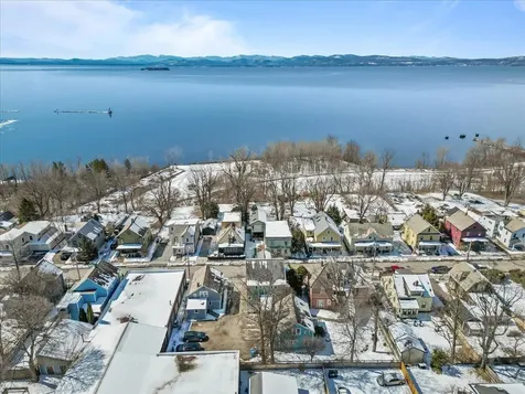 62 Lakeview Terrace Burlington VT 05401