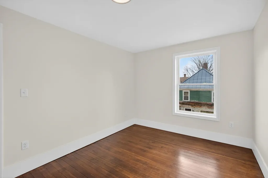 52 Church Street Newport NH 03773