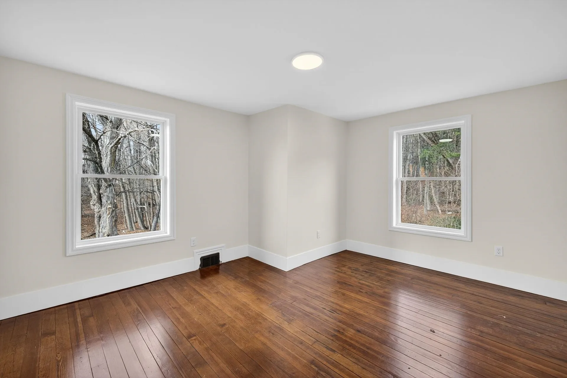 52 Church Street Newport NH 03773