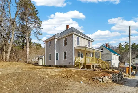 52 Church Street Newport NH 03773