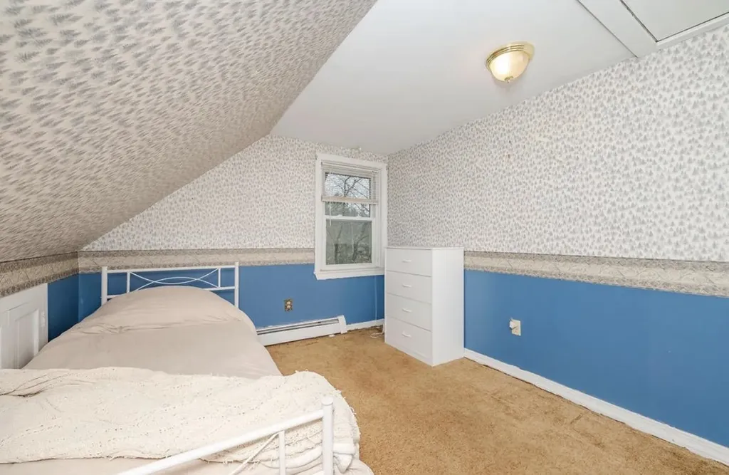 392 Whittier Drive Fremont NH 03044