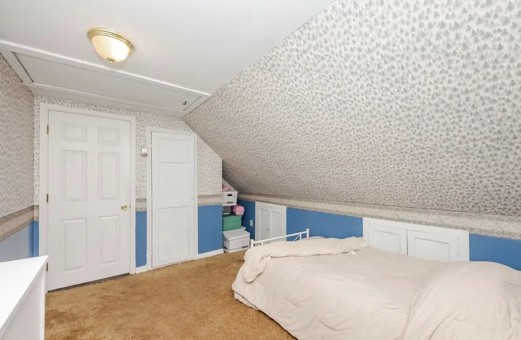 392 Whittier Drive Fremont NH 03044