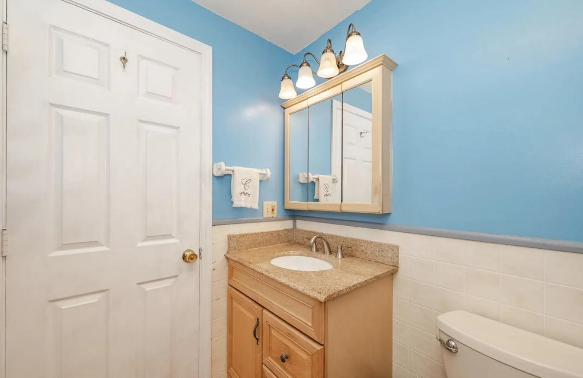 392 Whittier Drive Fremont NH 03044