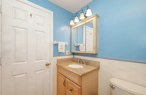 392 Whittier Drive Fremont NH 03044
