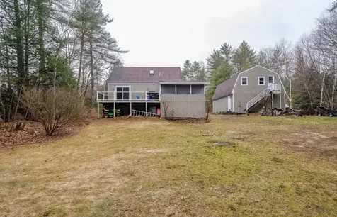 392 Whittier Drive Fremont NH 03044