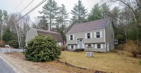 392 Whittier Drive Fremont NH 03044
