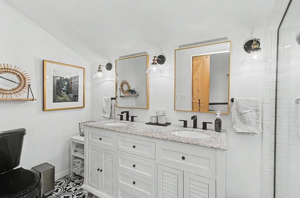 38 Hickory Place Hinesburg VT 05461