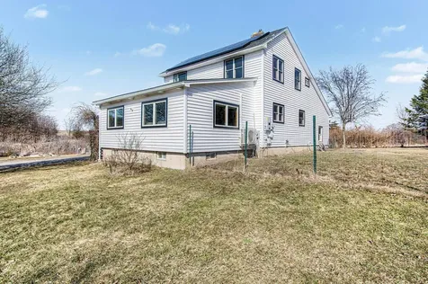 38 Hickory Place Hinesburg VT 05461