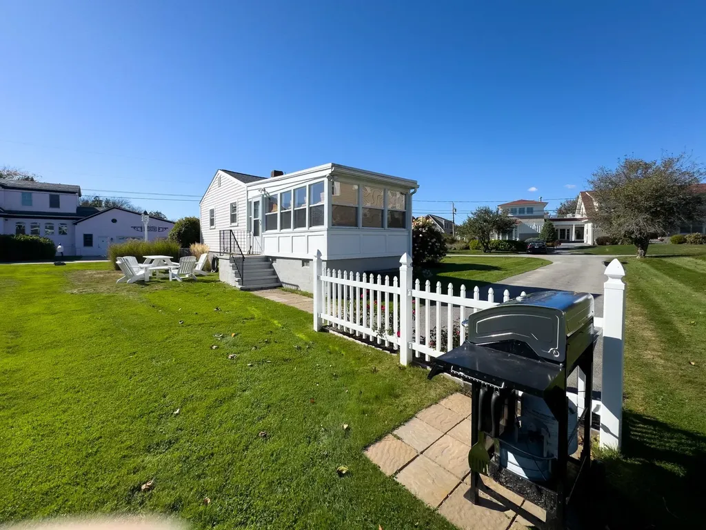 53 Foss Circle Rye NH 03870