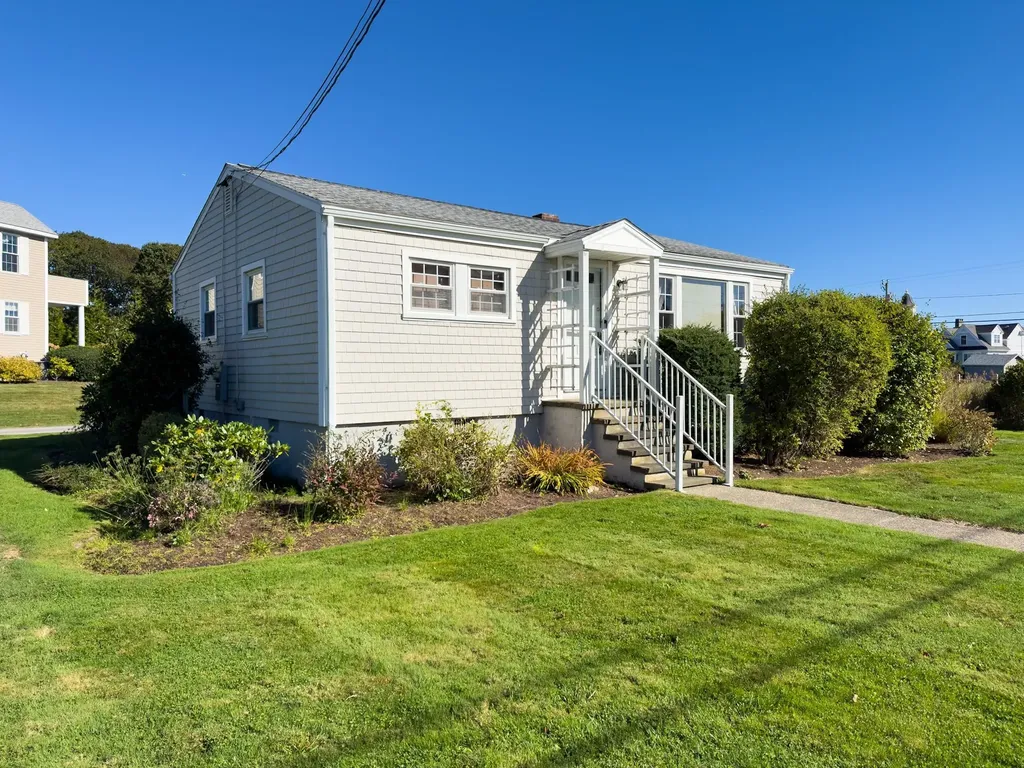 53 Foss Circle Rye NH 03870