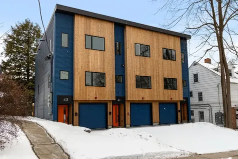 39 Adams Street Burlington VT 05401
