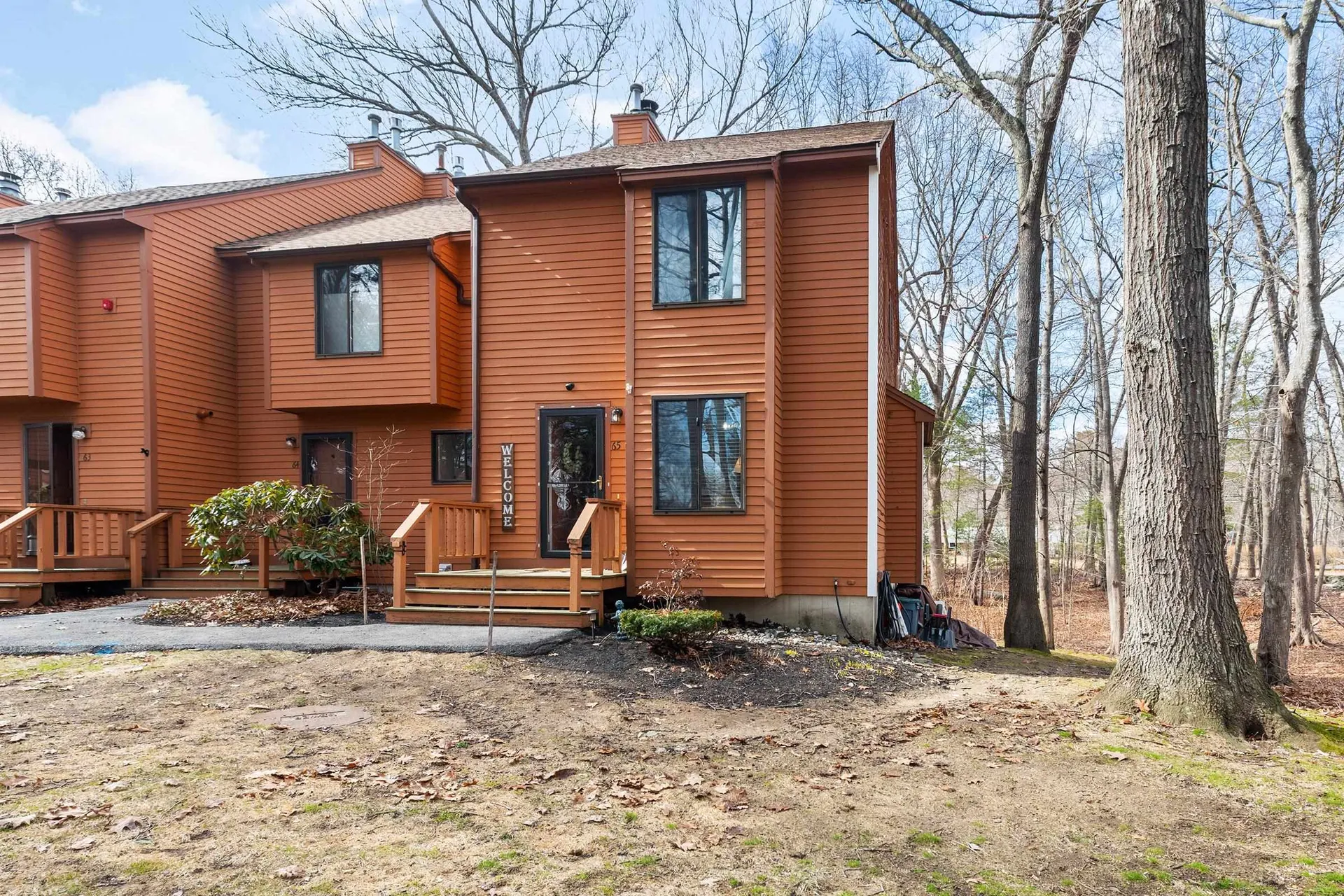 65 Dunvegan Woods Drive Hampton NH 03842