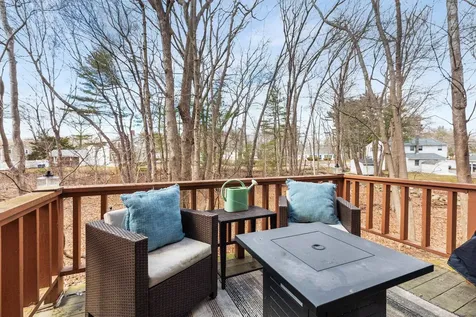 65 Dunvegan Woods Drive Hampton NH 03842