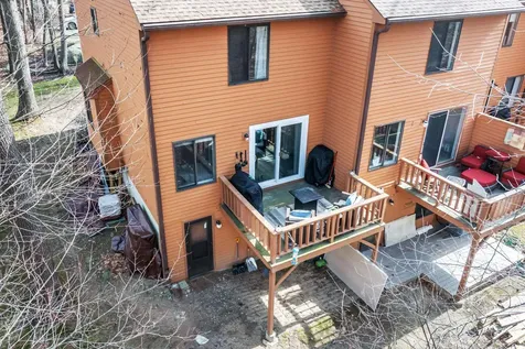 65 Dunvegan Woods Drive Hampton NH 03842