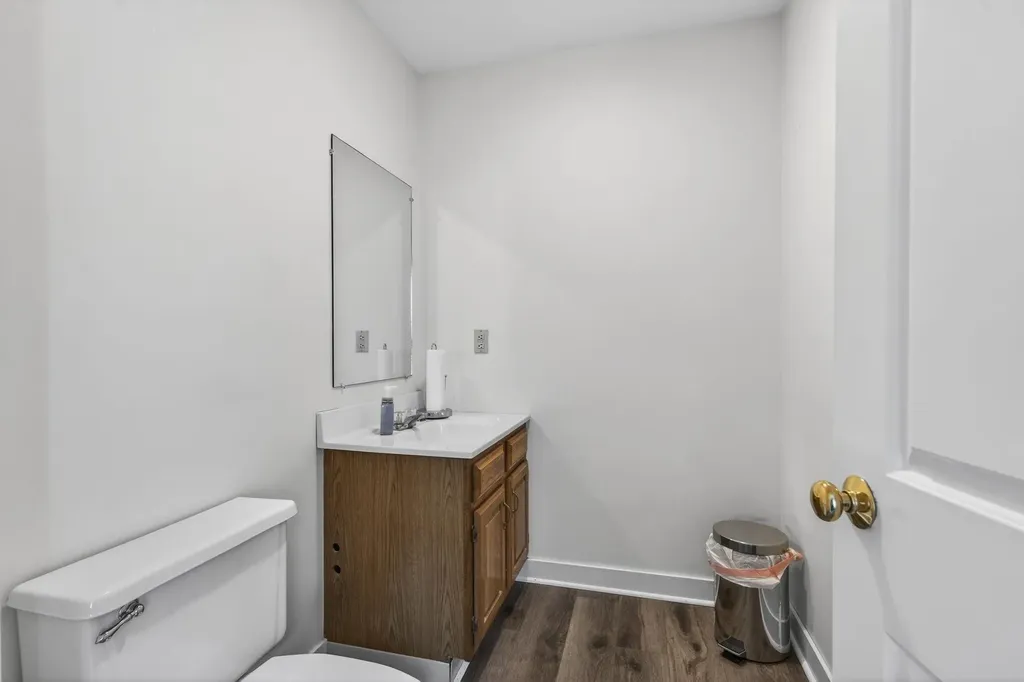 35 E Pearl Street Nashua NH 03060