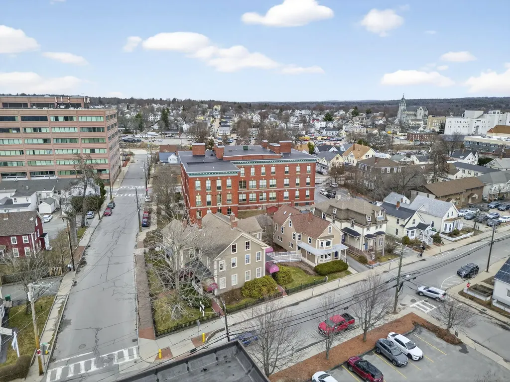 35 E Pearl Street Nashua NH 03060
