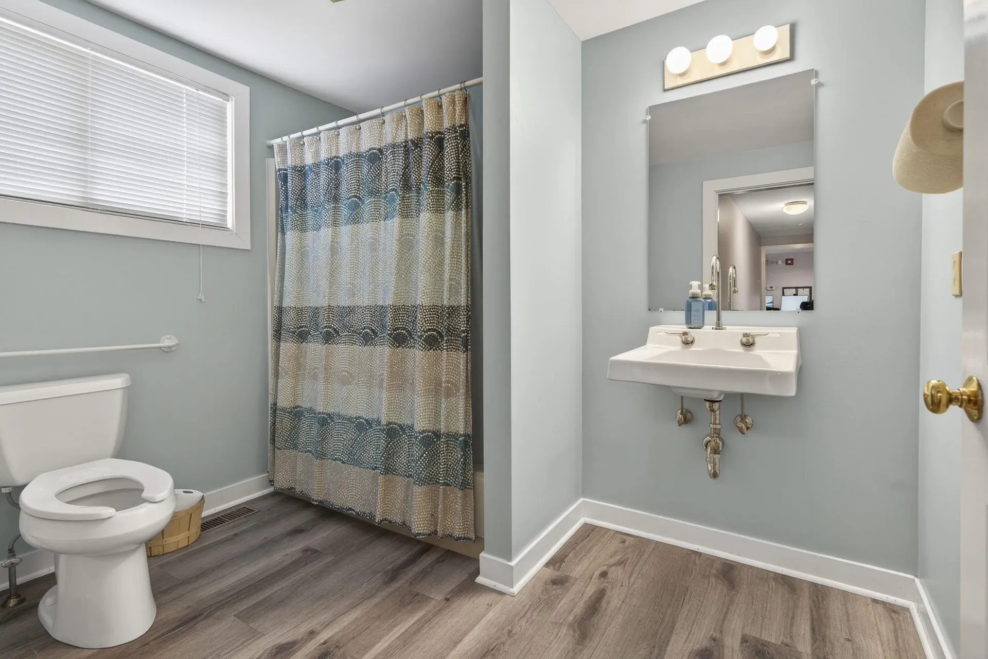 35 E Pearl Street Nashua NH 03060