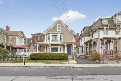 35 E Pearl Street Nashua NH 03060