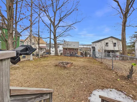 7 Morris Avenue Laconia NH 03246