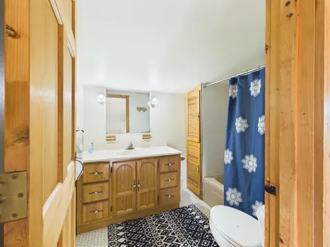 7 Morris Avenue Laconia NH 03246