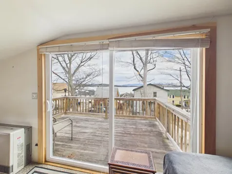 7 Morris Avenue Laconia NH 03246