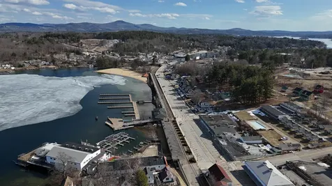 7 Morris Avenue Laconia NH 03246