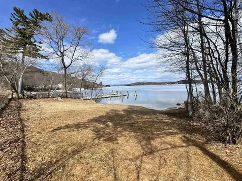 7 Morris Avenue Laconia NH 03246