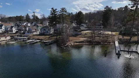 7 Morris Avenue Laconia NH 03246