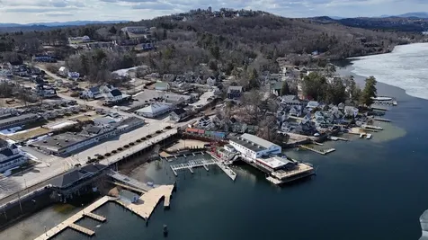 7 Morris Avenue Laconia NH 03246