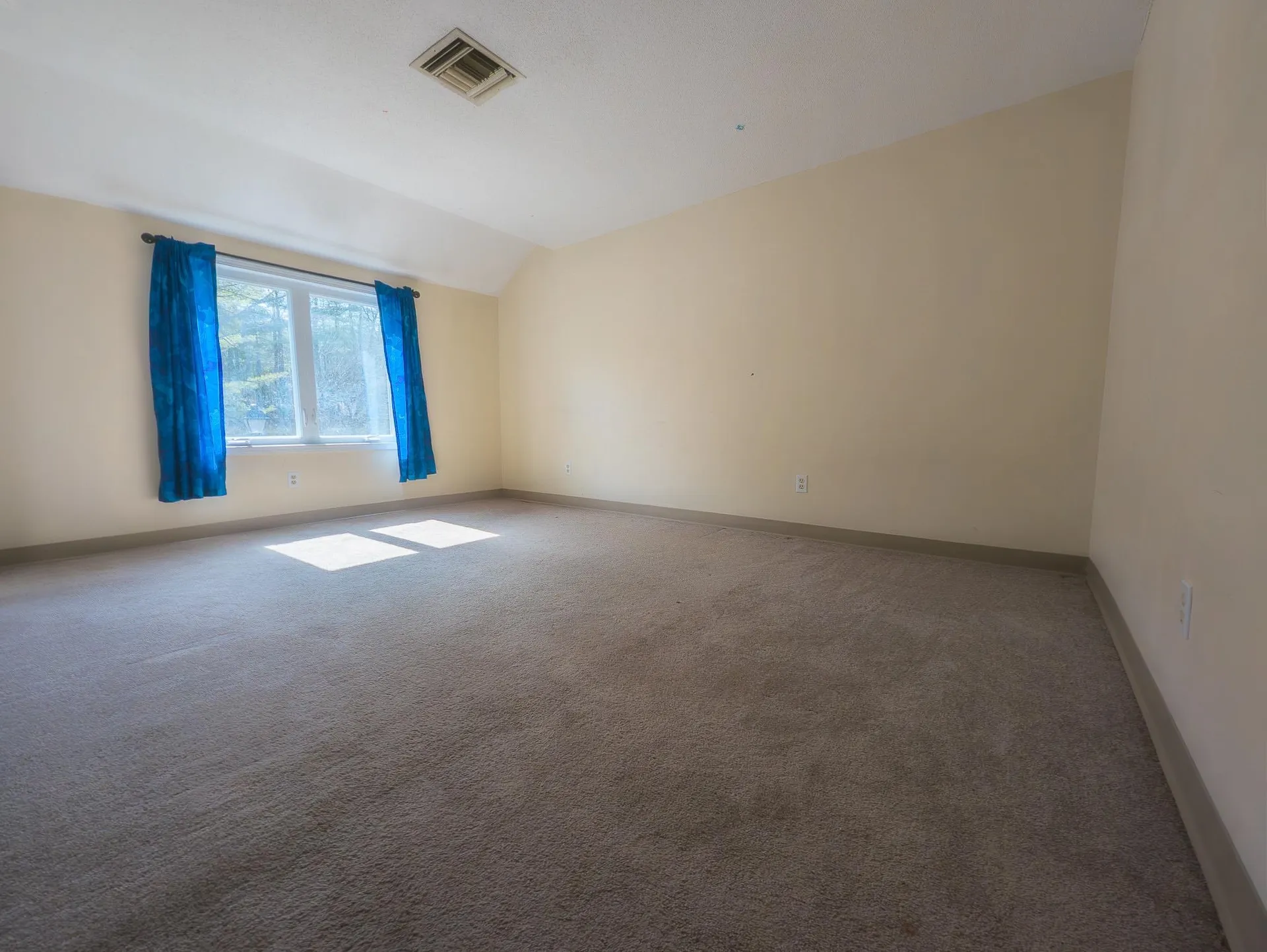 56 Merrimack Drive Merrimack NH 03054