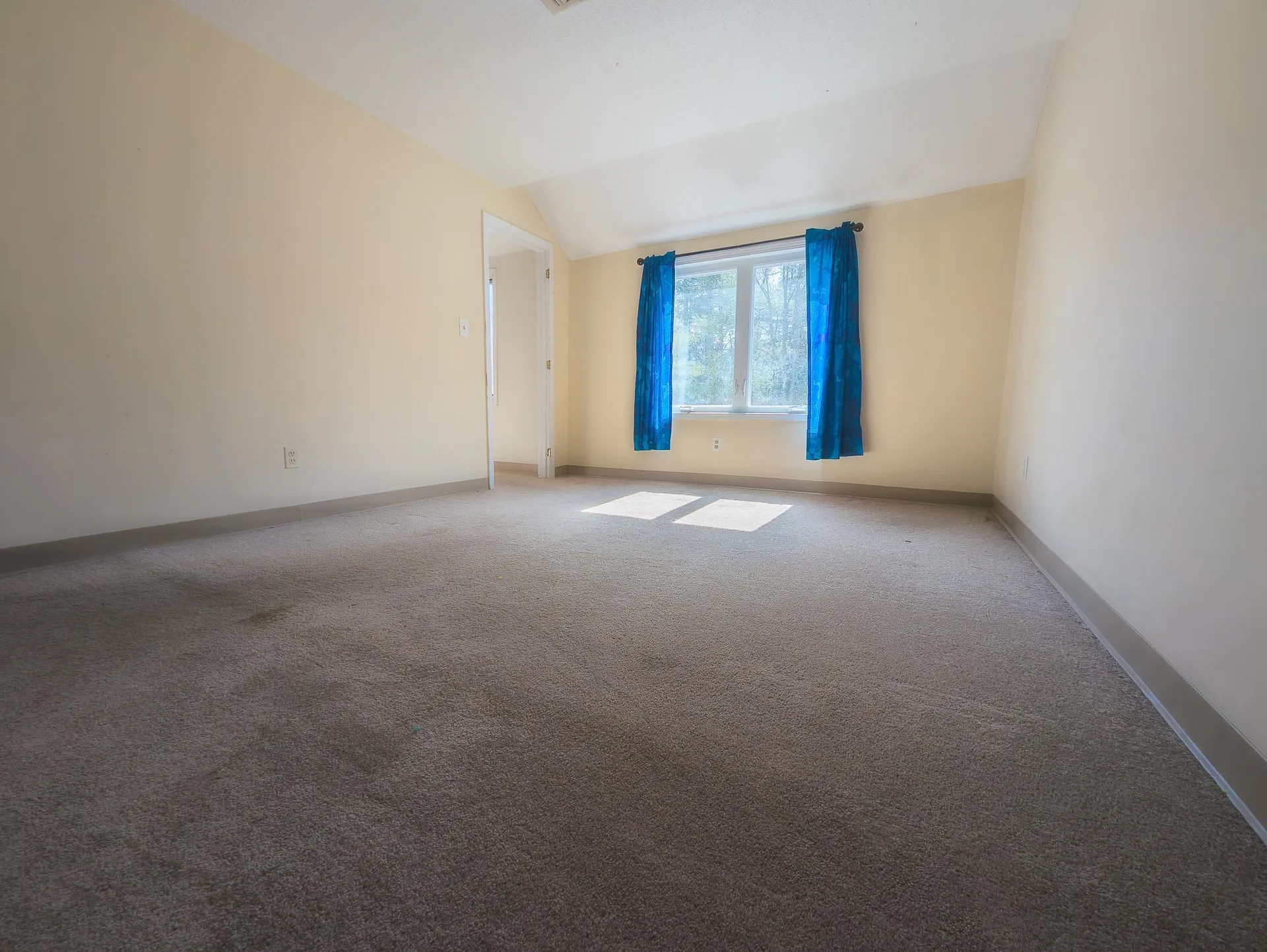 56 Merrimack Drive Merrimack NH 03054