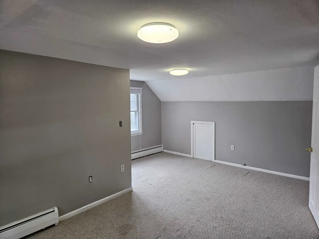 4 Fran Avenue Plaistow NH 03865