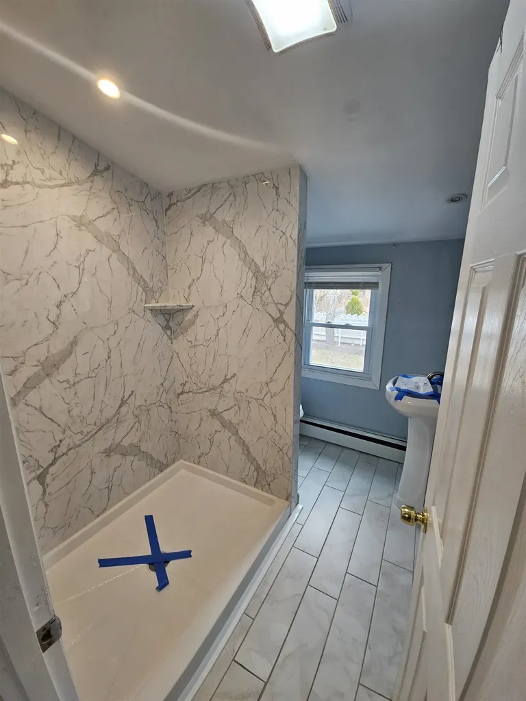 4 Fran Avenue Plaistow NH 03865