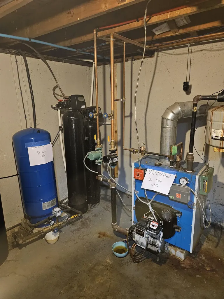 4 Fran Avenue Plaistow NH 03865