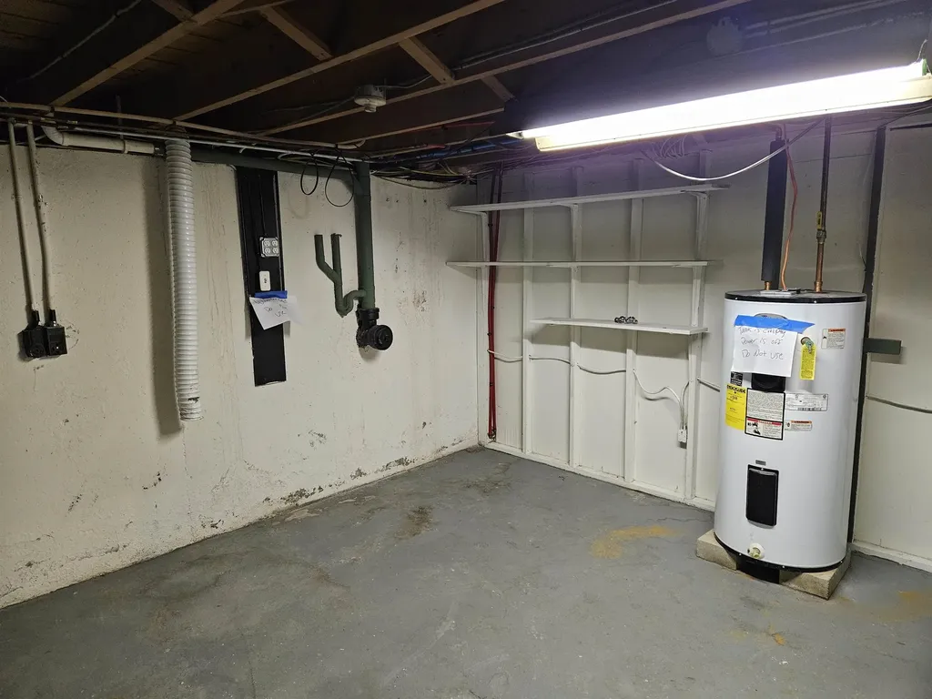 4 Fran Avenue Plaistow NH 03865