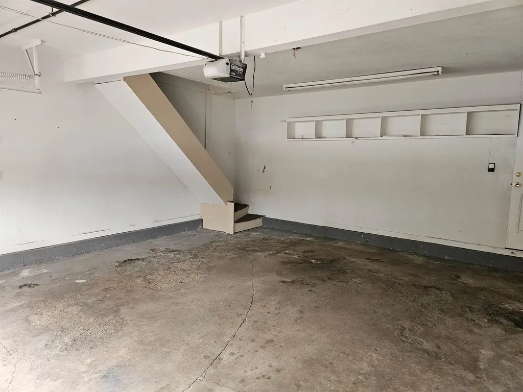 4 Fran Avenue Plaistow NH 03865