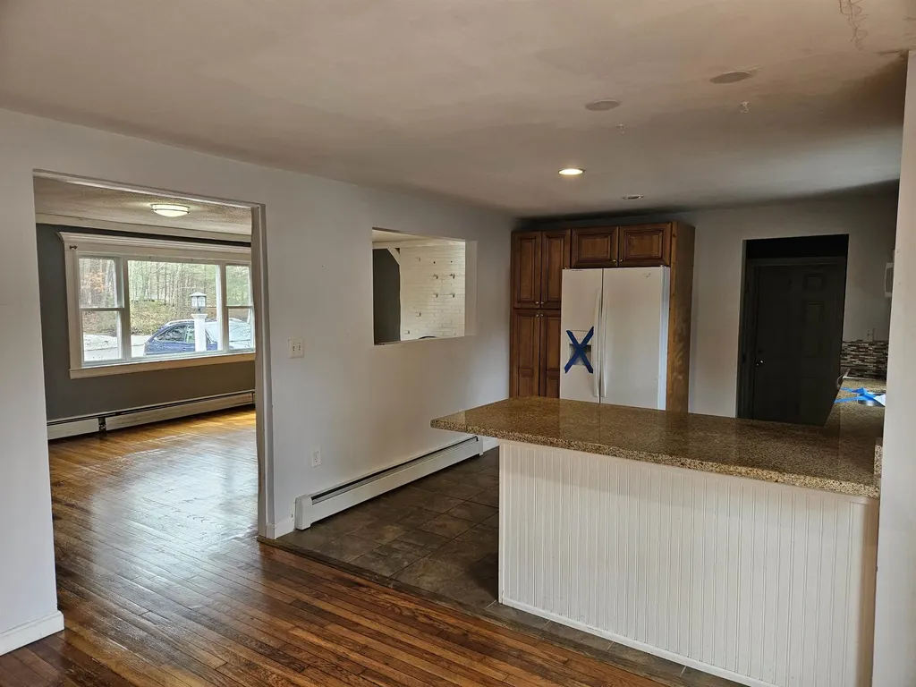 4 Fran Avenue Plaistow NH 03865