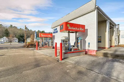 329 Daniel Webster Highway Meredith NH 03253
