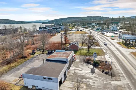 329 Daniel Webster Highway Meredith NH 03253